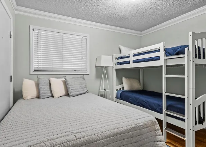 Plantation 2127 Two Bedroom, Two Bath Gulf Shores