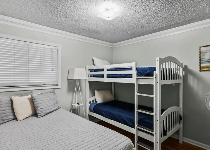 Plantation 2127 Two Bedroom, Two Bath * Gulf Shores