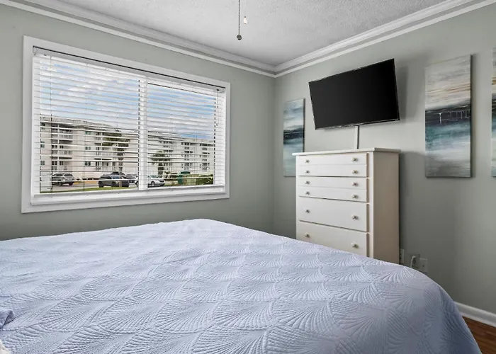 Plantation 2127 Two Bedroom, Two Bath Gulf Shores